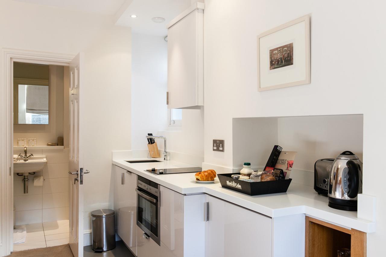 Blueprint Living Apartments - Doughty Street Londen Buitenkant foto