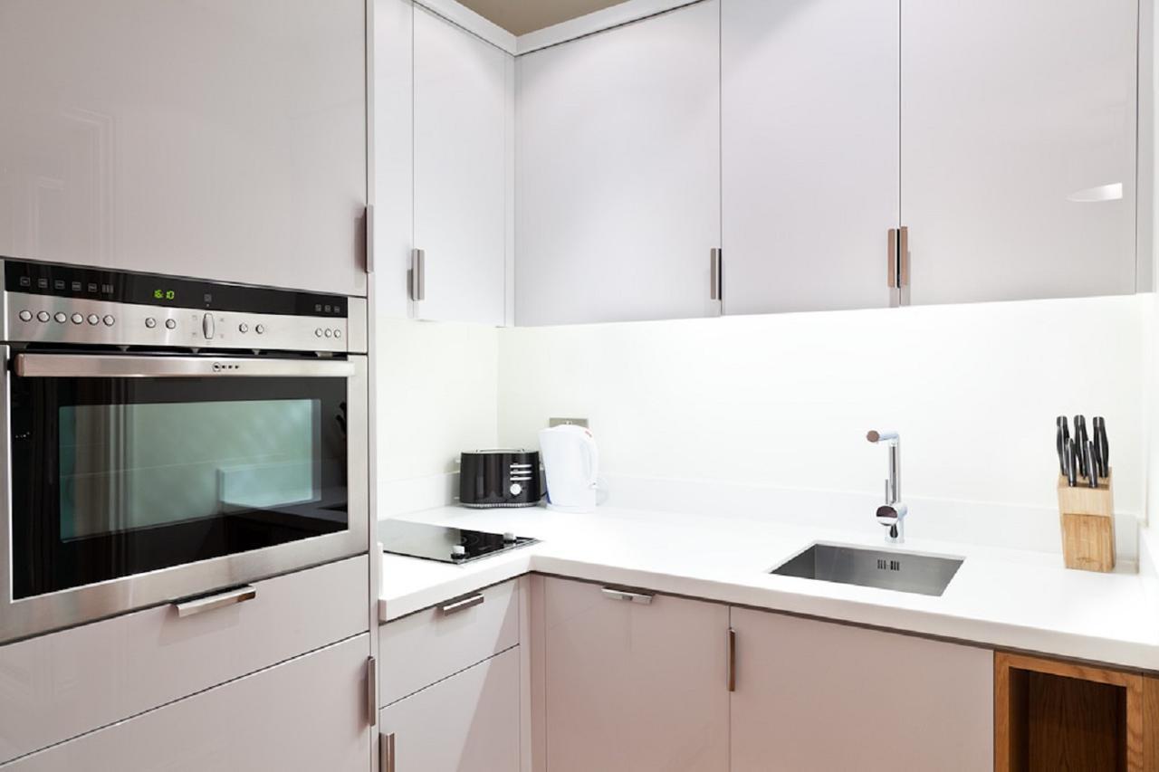 Blueprint Living Apartments - Doughty Street Londen Buitenkant foto