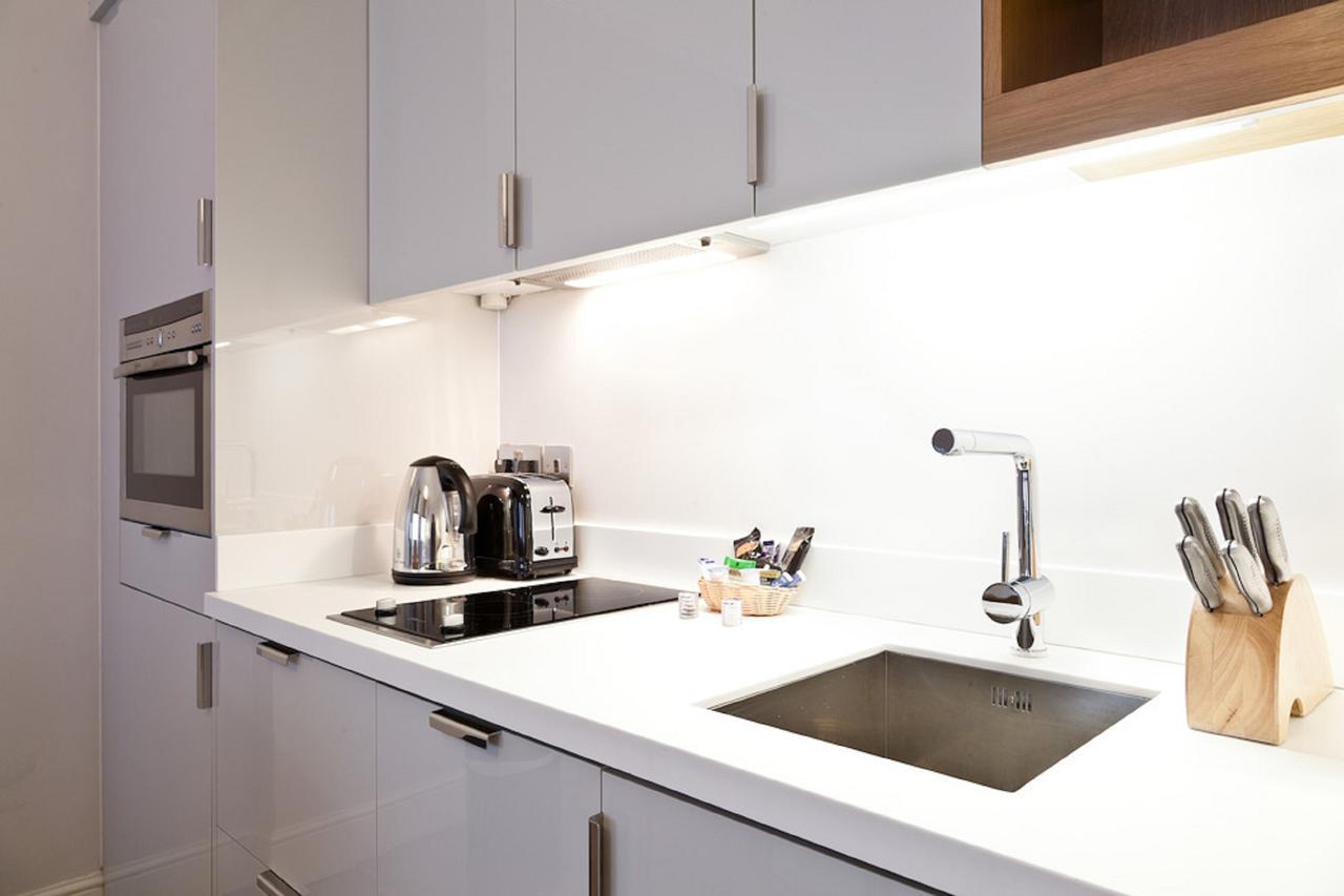 Blueprint Living Apartments - Doughty Street Londen Buitenkant foto